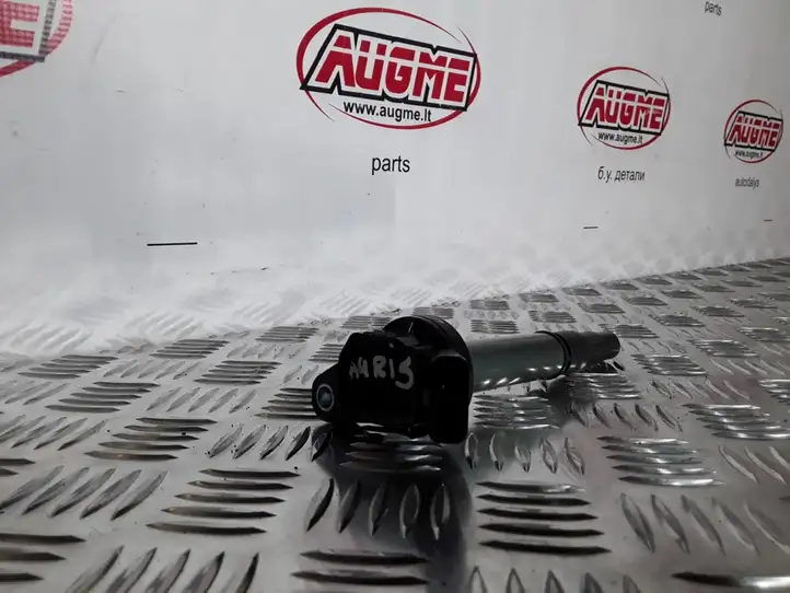 Toyota Auris E180 (2012 - 2018) 10R035444 Катушка зажигания — фото 1
