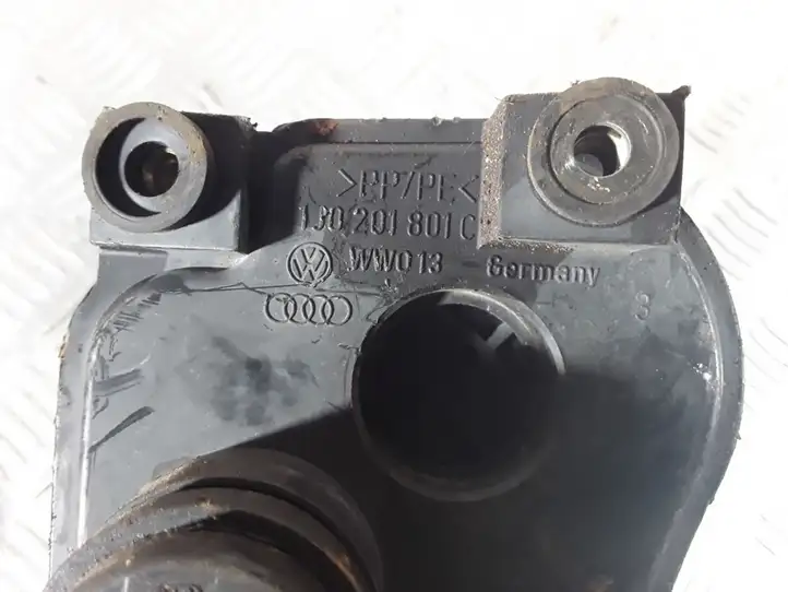 Audi A3/S3 8L (2000 - 2003) 1J0201801C Угольный фильтр — фото 2