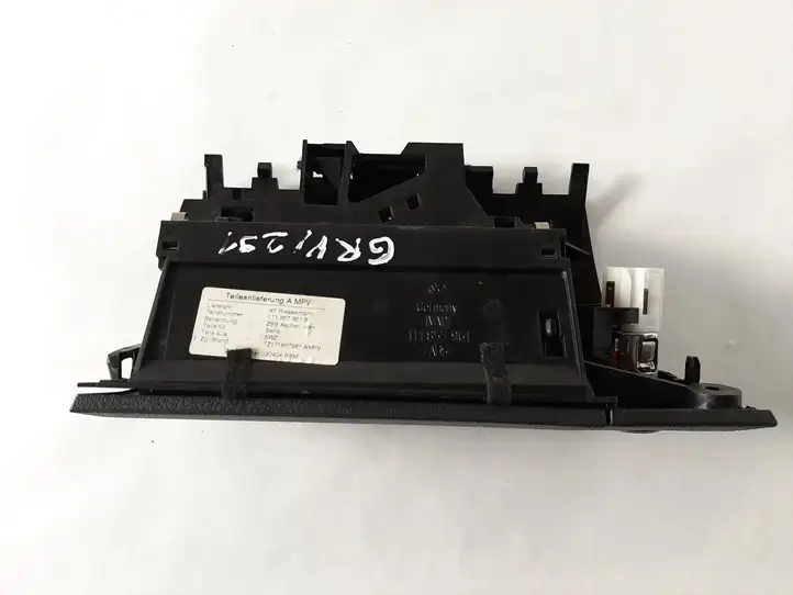 Volkswagen Touran I (2003 - 2010) 1T1857961B Передняя пепельница — фото 2