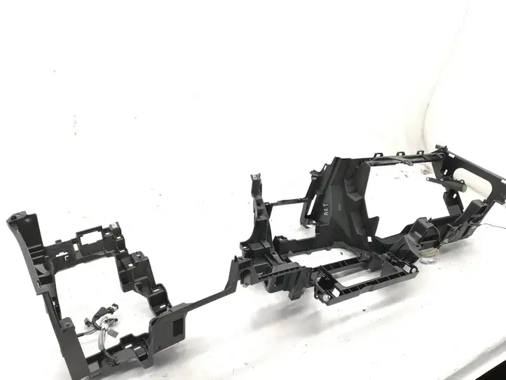 Toyota Auris E180 (2012 - 2018) 5530302350 Нижняя отделка панели приборов — фото 6