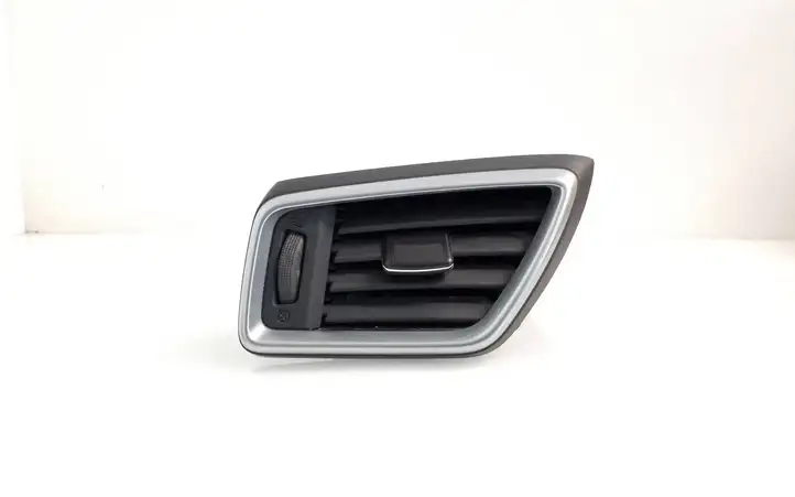 Nissan Qashqai (2013 - 2017) 687614EA0A Боковой воздушный дефлектор — фото 1