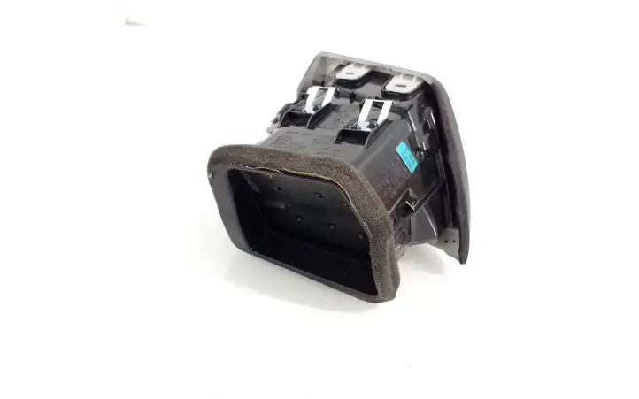 Nissan Qashqai (2013 - 2017) 687614EA0A Боковой воздушный дефлектор — фото 6
