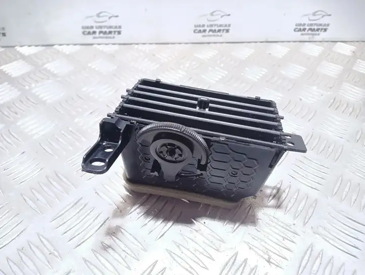 Jeep Patriot (2006 - 2016) 10070484AA01 Боковой воздушный дефлектор — фото 2