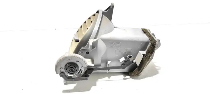 Nissan (2000 - 2006) 68761BU200 Боковой воздушный дефлектор — фото 5