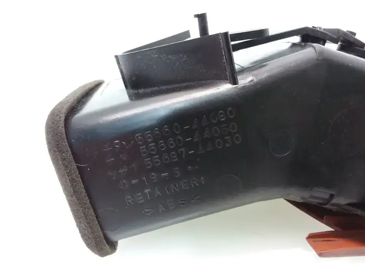 Toyota Avensis Verso (1995 - 2001) 5566044080 Боковой воздушный дефлектор — фото 3
