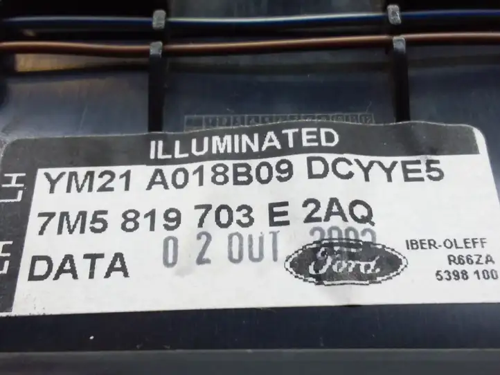 Ford Galaxy (2000 - 2006) 7M5819703E Воздушная решетка панели — фото 4