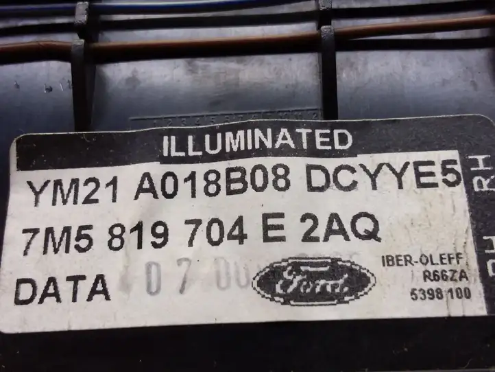 Ford Galaxy (2000 - 2006) YM21A018B08 Воздушная решетка панели — фото 4
