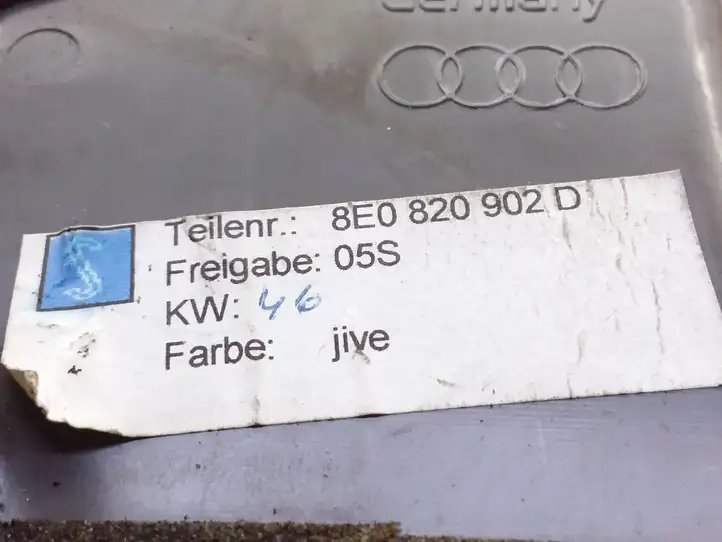 Audi A4 S4 B6 8E 8H (2000 - 2006) 8E0820902D Воздушная решетка панели — фото 4