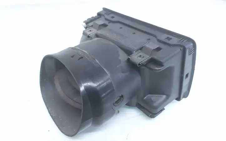Skoda Octavia Mk1 (1U) (1996 - 2004) 1U1819701 Боковой воздушный дефлектор — фото 3