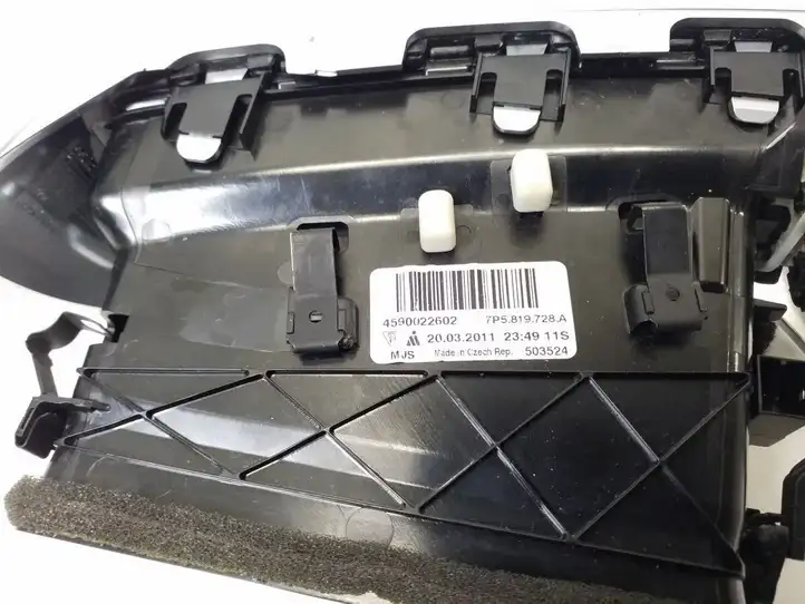 Porsche Cayenne (92A) (2011 - 2017) 7P5819728A Боковой воздушный дефлектор — фото 4