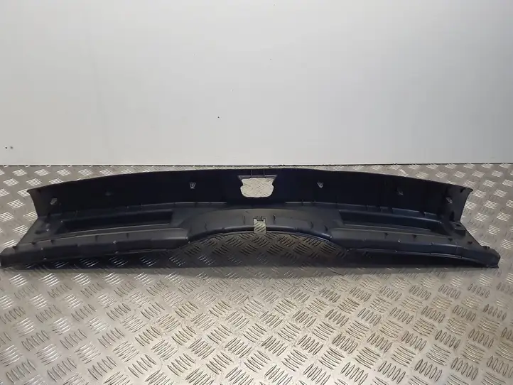 Nissan Qashqai (2013 - 2017) 849924EA0A Отделка порога багажника — фото 3