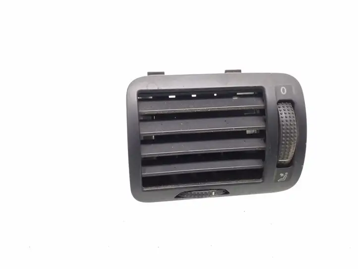 Volkswagen PASSAT B5.5 (2001 - 2005) 3B0819703D Боковой воздушный дефлектор — фото 1