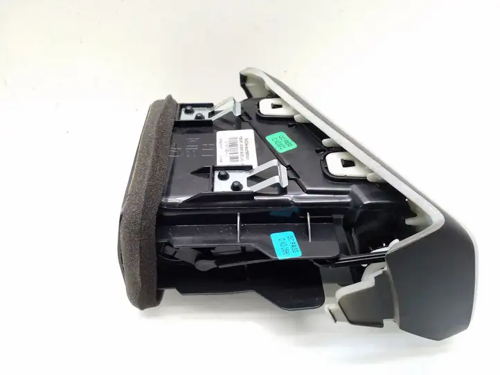 Nissan Qashqai (2013 - 2017) 687614EH0A Боковой воздушный дефлектор — фото 6