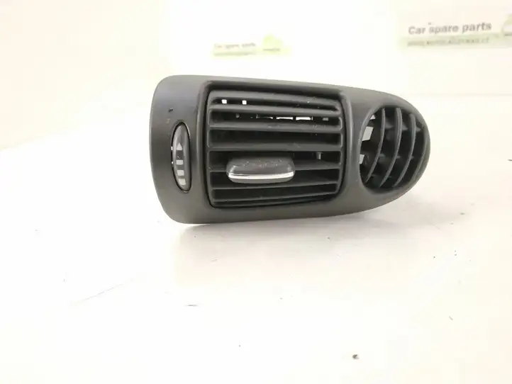 Mercedes-Benz Vaneo W414 (2001 - 2005) Боковой воздушный дефлектор — фото 1