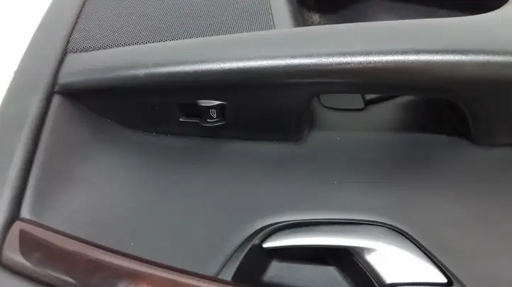 Volvo S80 (2009 - 2013) 39855770 Обшивка задней двери — фото 3