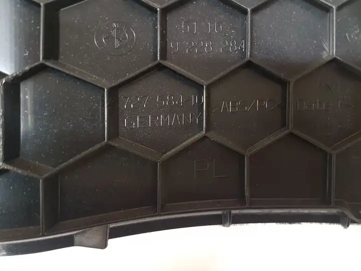 BMW 3 F30 F35 F31 (2012 - 2018) 72758410 Бардачок в сборе — фото 6