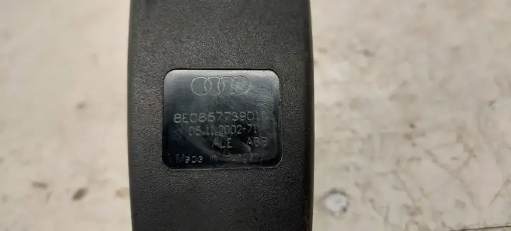 Audi A4 S4 B6 8E 8H (2000 - 2006) 8E08577390 Задний средний замок ремня — фото 4