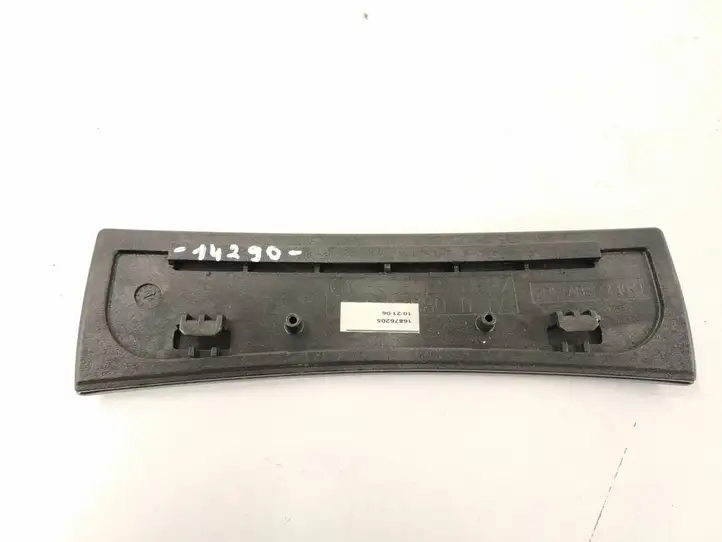 Mercedes-Benz ML W164 (2005 - 2011) Передняя пепельница — фото 5