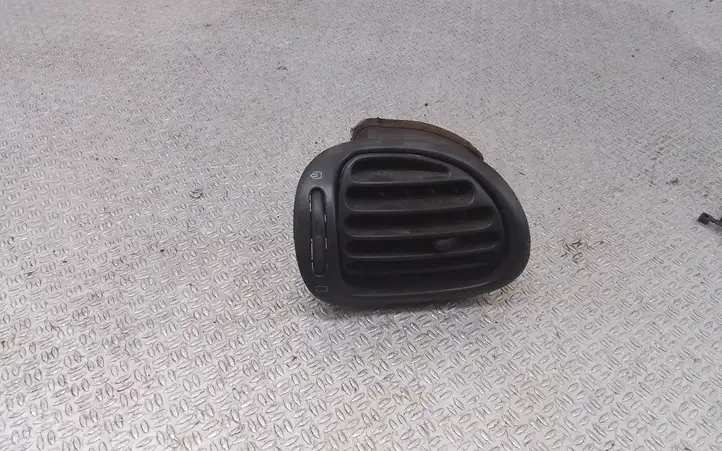 Peugeot 206 (1998 - 2012) 9632184877 Боковой воздушный дефлектор — фото 1