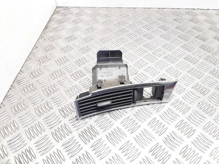 Audi A6 S6 C6 4F (2004 - 2008) 4F1820901A Боковой воздушный дефлектор — фото 1