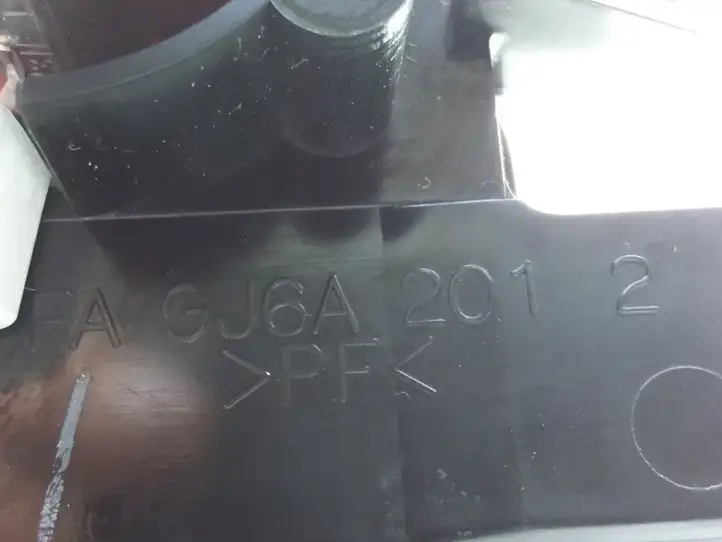 Mazda 6 (2005 - 2007) FAGJ6A2012 Передняя пепельница — фото 5