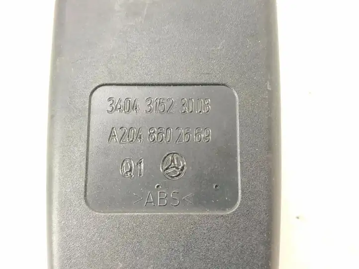 Mercedes-Benz C W204 (2007 - 2014)   Задний средний замок ремня