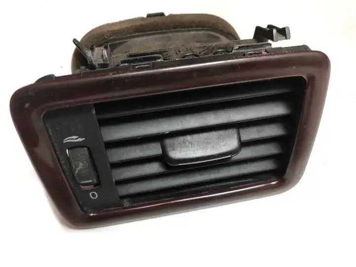 Volvo S80 (2006 - 2009) 30781316 Боковой воздушный дефлектор — фото 1