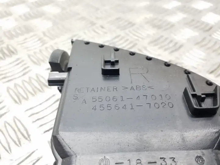 Toyota Prius (XW20) (2003 - 2009) 5506147010 Боковой воздушный дефлектор — фото 3