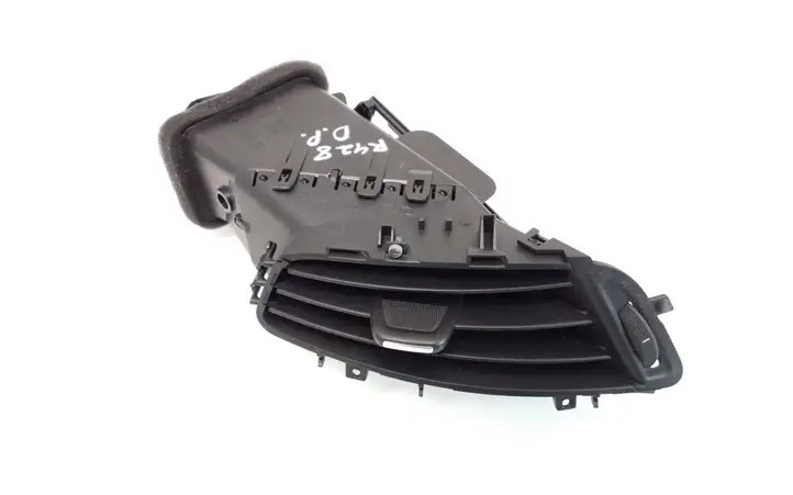 Opel Zafira B (2008 - 2014) 20885182 Центральный воздушный дефлектор — фото 1