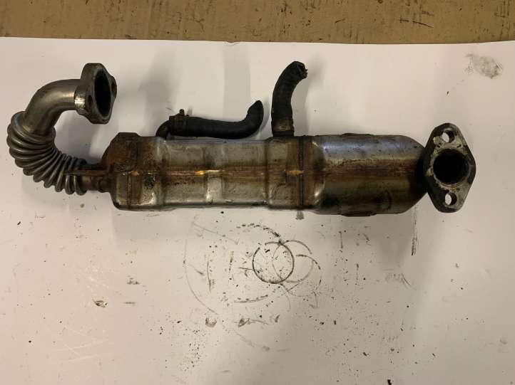 Toyota Auris 150 (2006 - 2012)  2560133020 Охладитель EGR
