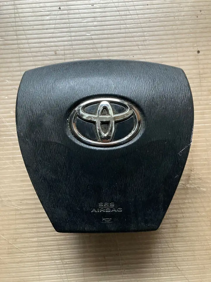 Toyota Prius (XW30) (2009 - 2015) SA0H31710AFF Подушка безопасности руля — фото 1