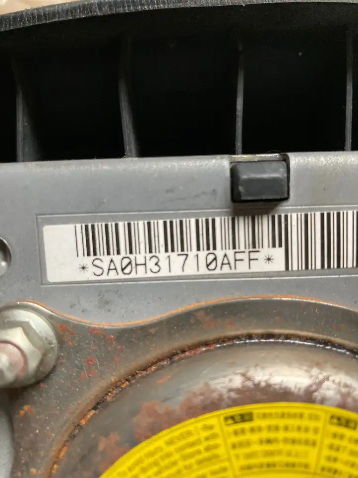 Toyota Prius (XW30) (2009 - 2015) SA0H31710AFF Подушка безопасности руля — фото 3