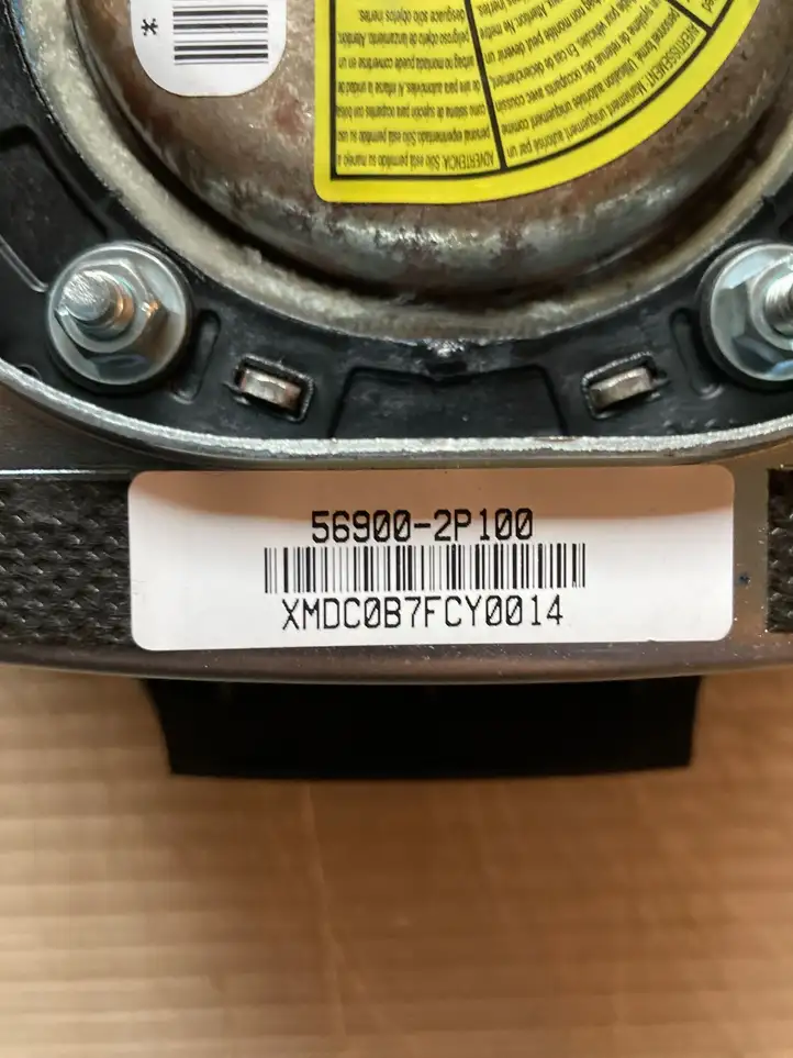 Kia Sorento (2009 - 2014) 569002P100 Подушка безопасности руля — фото 2