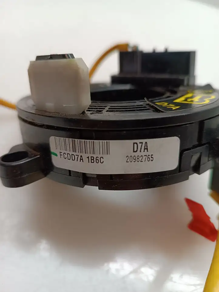 Opel Antara (2011 - 2017) 20982765 Контактное кольцо SRS — фото 4