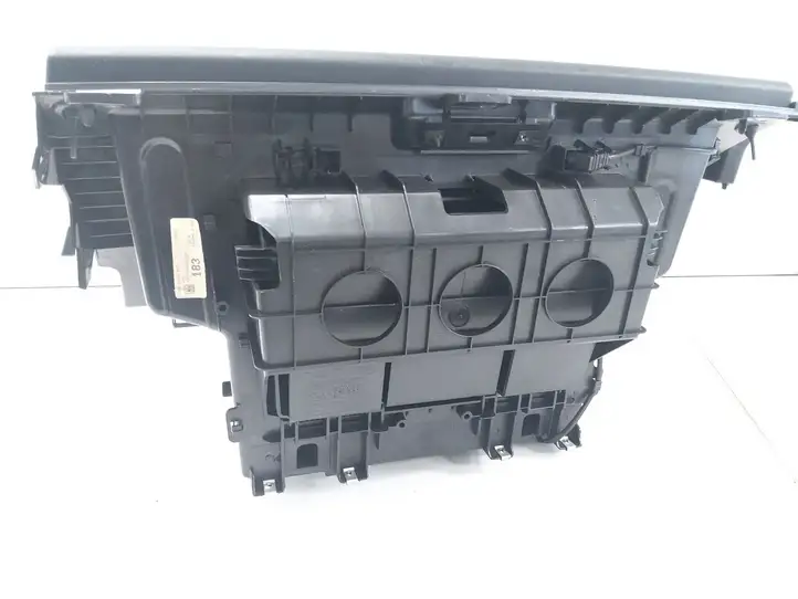 Land Rover Evoque I (2011 - 2015) 12D1357CAX Вещевой ящик — фото 2