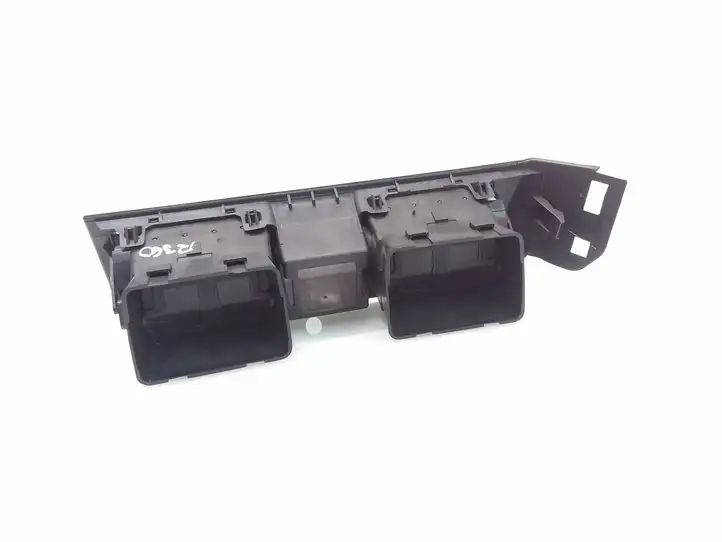 Opel Meriva A (2002 - 2006) 13107741 Центральный воздушный дефлектор — фото 2