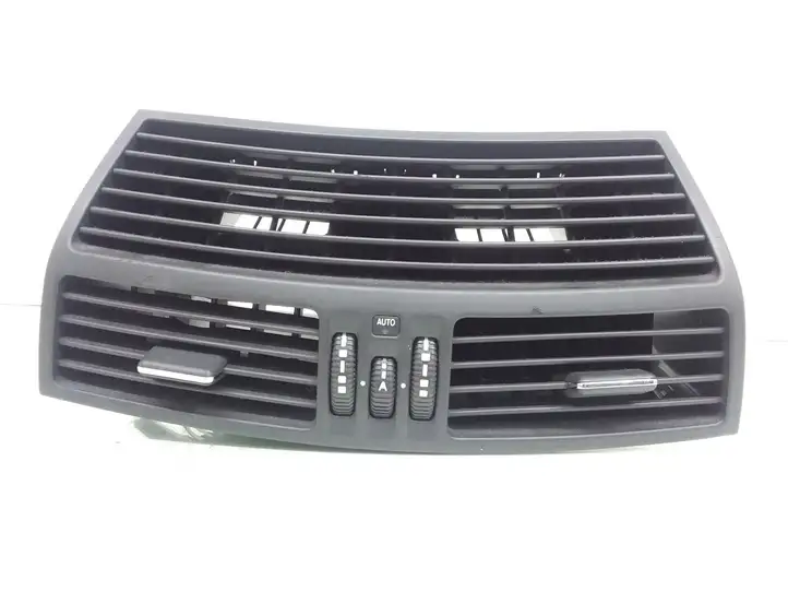 Mercedes-Benz S W220 (1998 - 2006) 2208300554 Центральный воздушный дефлектор — фото 3