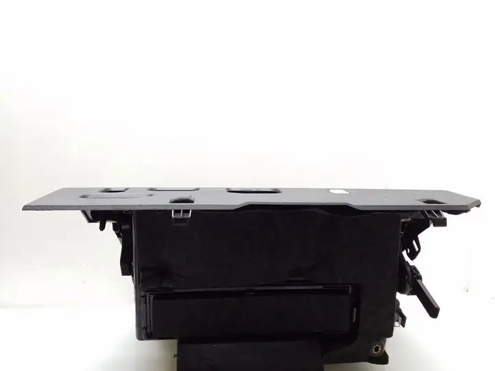 Audi A3/S3 8V (2012 - 2016) 8V1857035D Вещевой ящик — фото 7