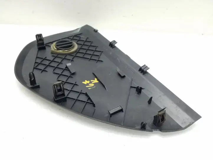 Skoda Octavia Mk2 (1Z) (2004 - 2013)  1Z0857503 Отделочный щит панели (боковой)