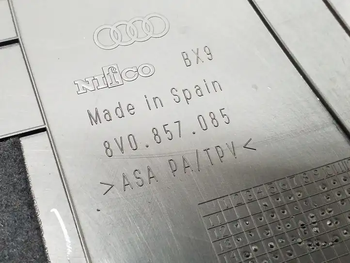 Audi A3/S3 8V (2012 - 2016) 8V0857085 Боковая отделка панели приборов — фото 5
