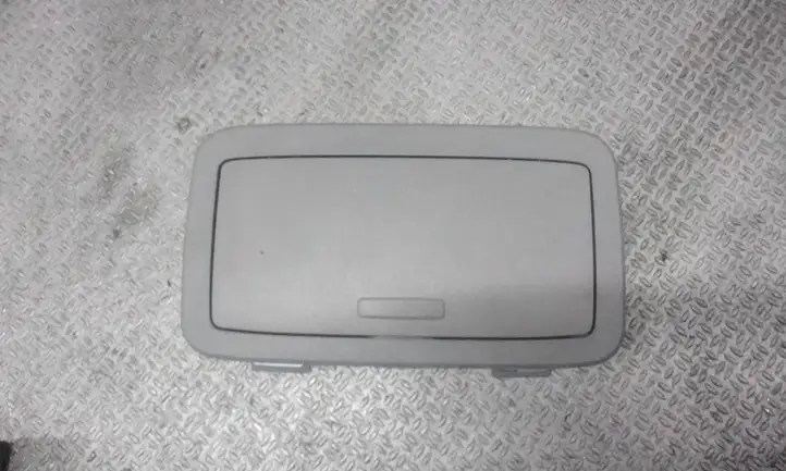 Nissan Almera N16 (2000 - 2010) 73948BN70 Вещевой ящик — фото 1