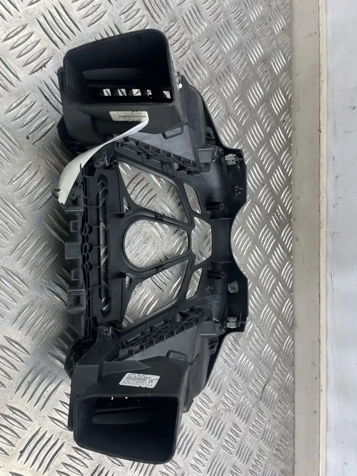 Ford Ecosport (2013 - 2018) CN15N0182 Центральный воздушный дефлектор — фото 6