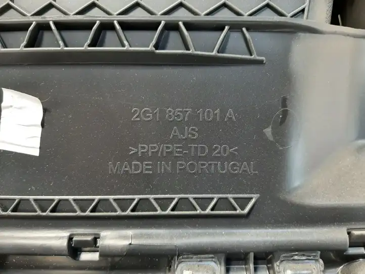 Volkswagen Polo VI (2015 - 2019) 2G1857097 Вещевой ящик — фото 2