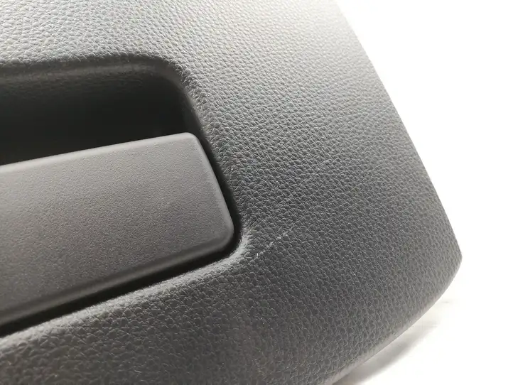 Toyota Yaris XP210 (2020 - ) 55550K0030 Вещевой ящик — фото 2