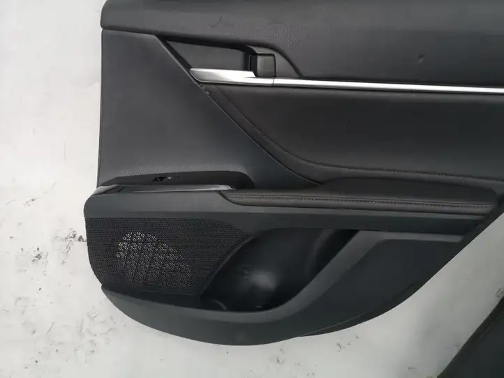 Toyota Camry VIII XV70 (2017 - 2020) Комплект отделки дверей — фото 12