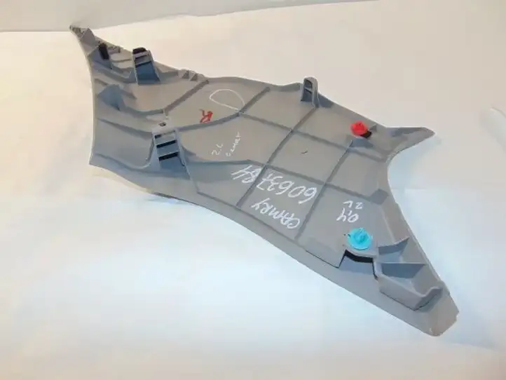 Toyota Camry (2017 - 2020)  6248033210B1 Отделка стойки (C)