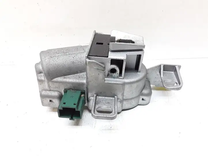 Volvo V70 (2007 - 2013)  31202090 Замок руля