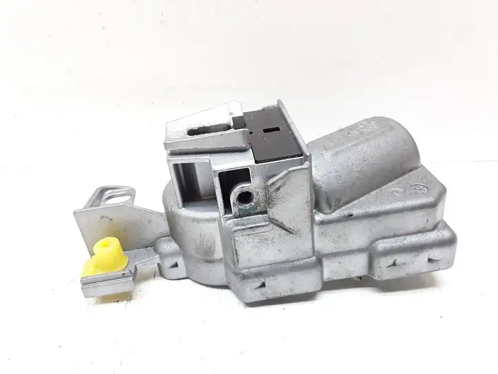 Volvo V70 (2007 - 2013)  31202090 Замок руля