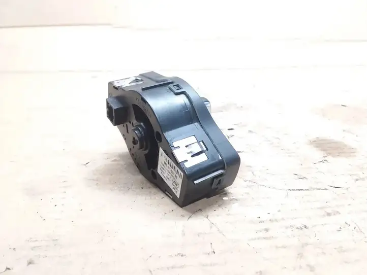 Audi A5 8T 8F (2007 - 2011) 8R0857607D Потолочная ручка передняя — фото 4