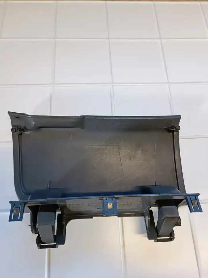 Toyota Previa (XR30, XR40) II (2000 - 2006) 5543828040 Вещевой ящик — фото 5